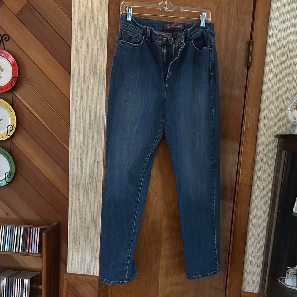 Size 12 Gloria Vanderbilt “Amanda” jeans #2